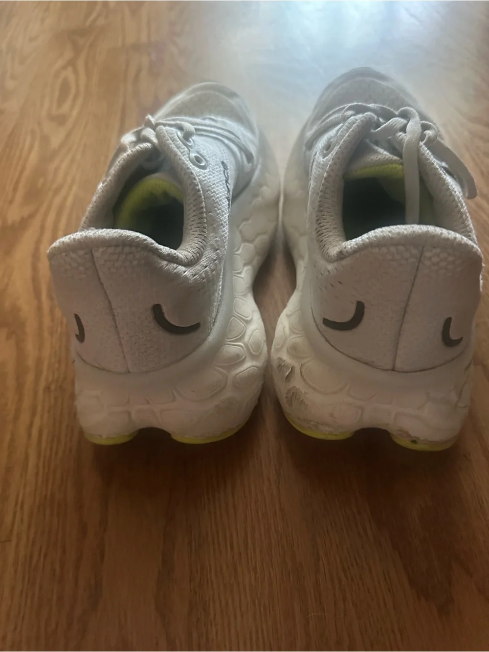 New Balance lightweight sneakers